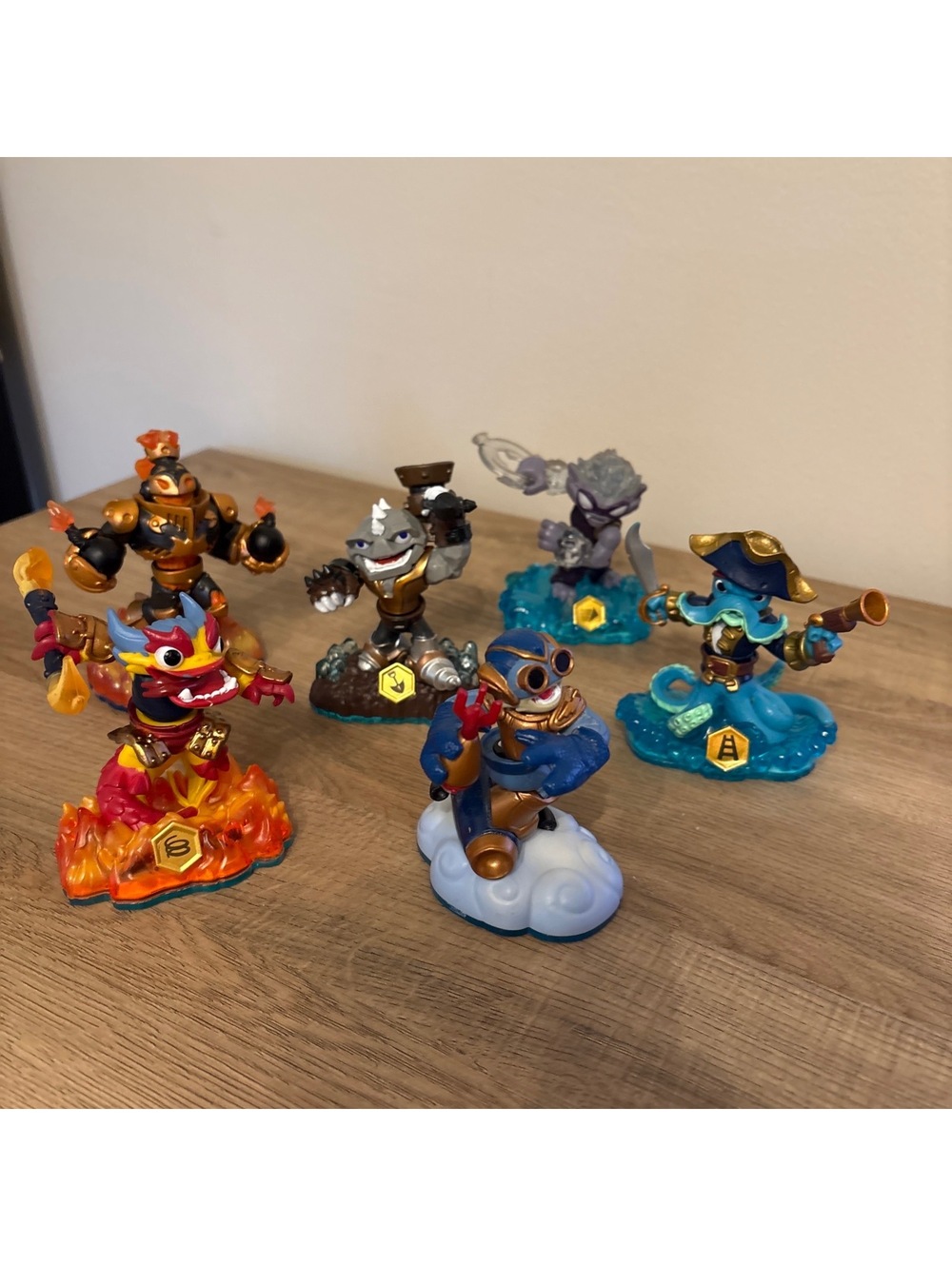 Lot of 6 Skylanders Swapforce